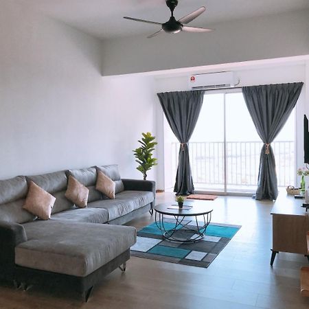 Traveler'S Homestay 旅人窝@ The Venus Sitiawan Kampong Lumut Kiri المظهر الخارجي الصورة