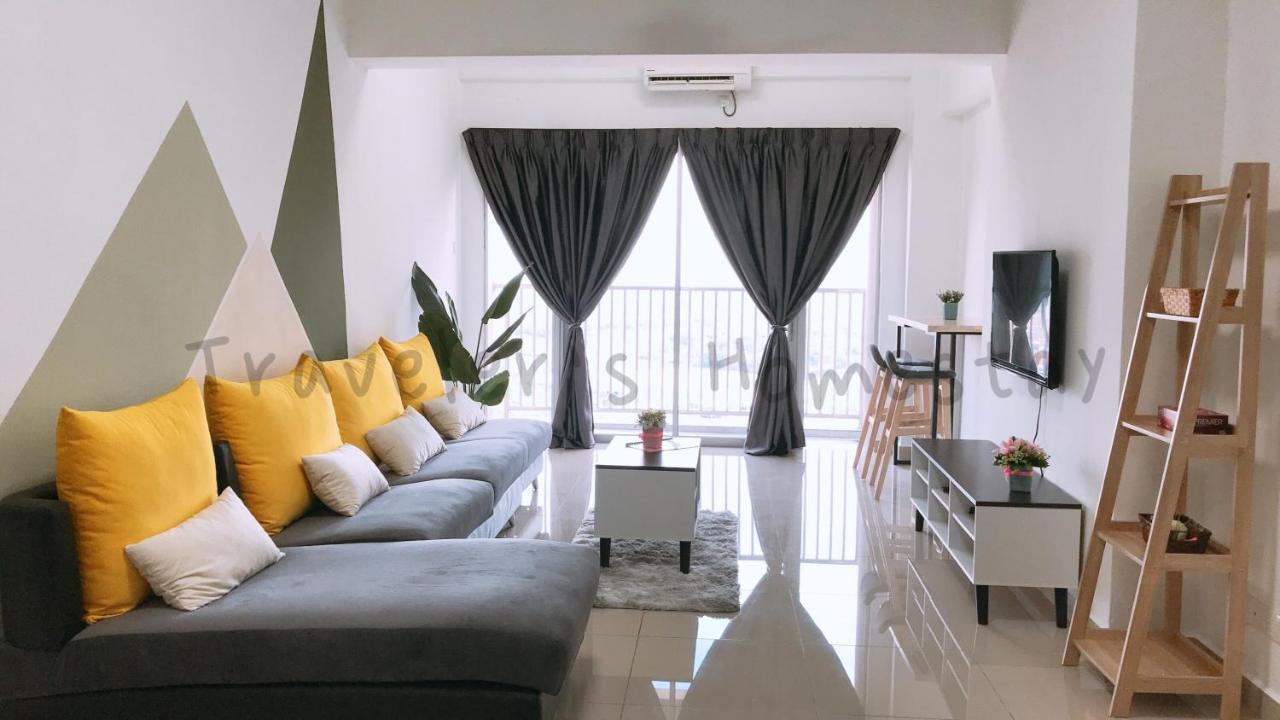 Traveler'S Homestay 旅人窝@ The Venus Sitiawan Kampong Lumut Kiri المظهر الخارجي الصورة