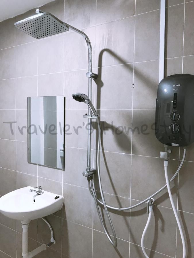 Traveler'S Homestay 旅人窝@ The Venus Sitiawan Kampong Lumut Kiri المظهر الخارجي الصورة