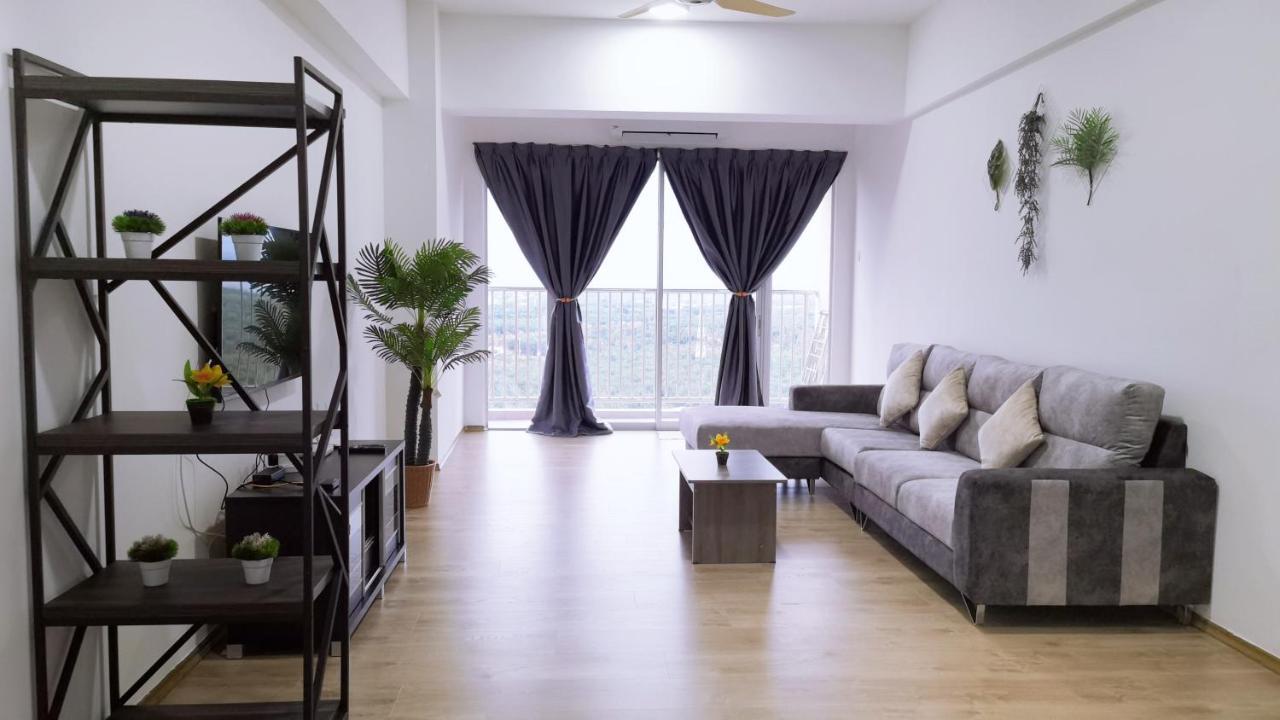 Traveler'S Homestay 旅人窝@ The Venus Sitiawan Kampong Lumut Kiri المظهر الخارجي الصورة