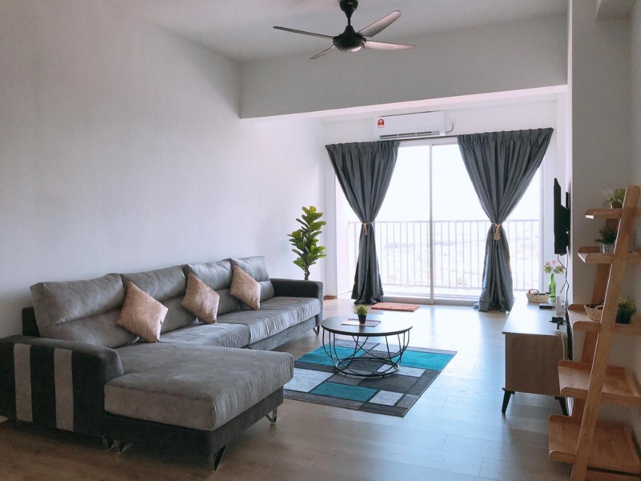 Traveler'S Homestay 旅人窝@ The Venus Sitiawan Kampong Lumut Kiri المظهر الخارجي الصورة