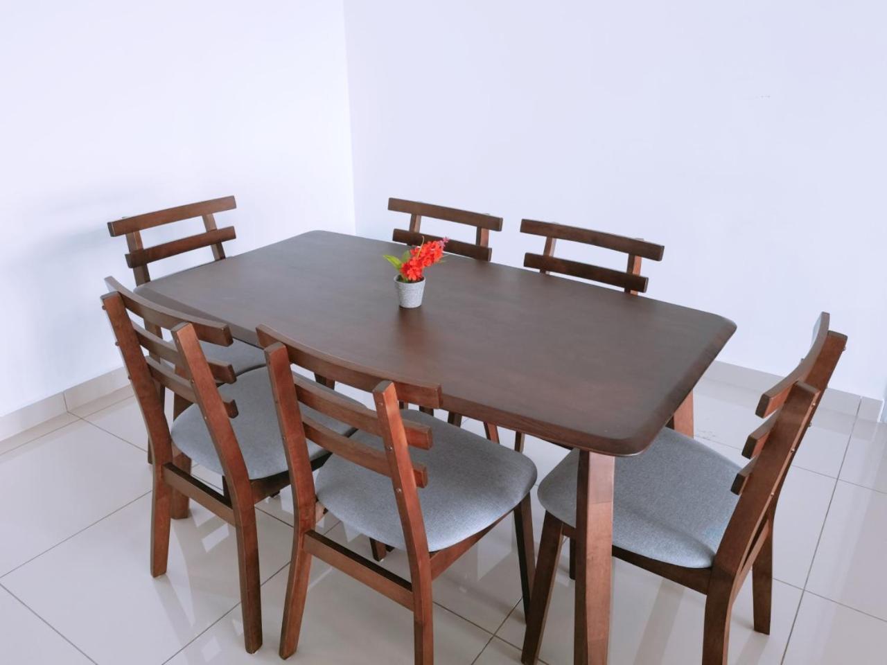 Traveler'S Homestay 旅人窝@ The Venus Sitiawan Kampong Lumut Kiri المظهر الخارجي الصورة